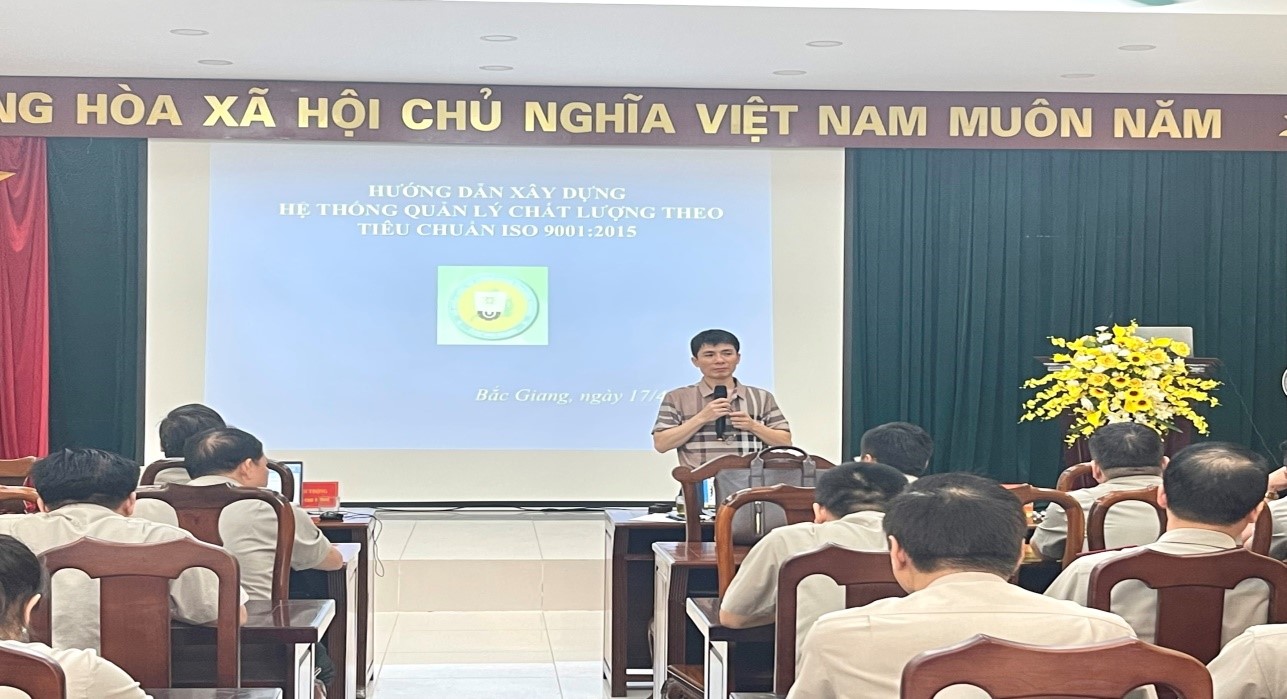 Cục THADS tỉnh Bắc Giang tổ chức  “Hội nghị tập huấn, hướng dẫn áp dụng Hệ thống quản lý chất lượng theo Tiêu chuẩn Quốc gia TCVN 9001: 2015” cho lãnh đạo, công chức các cơ quan THADS trong tỉnh