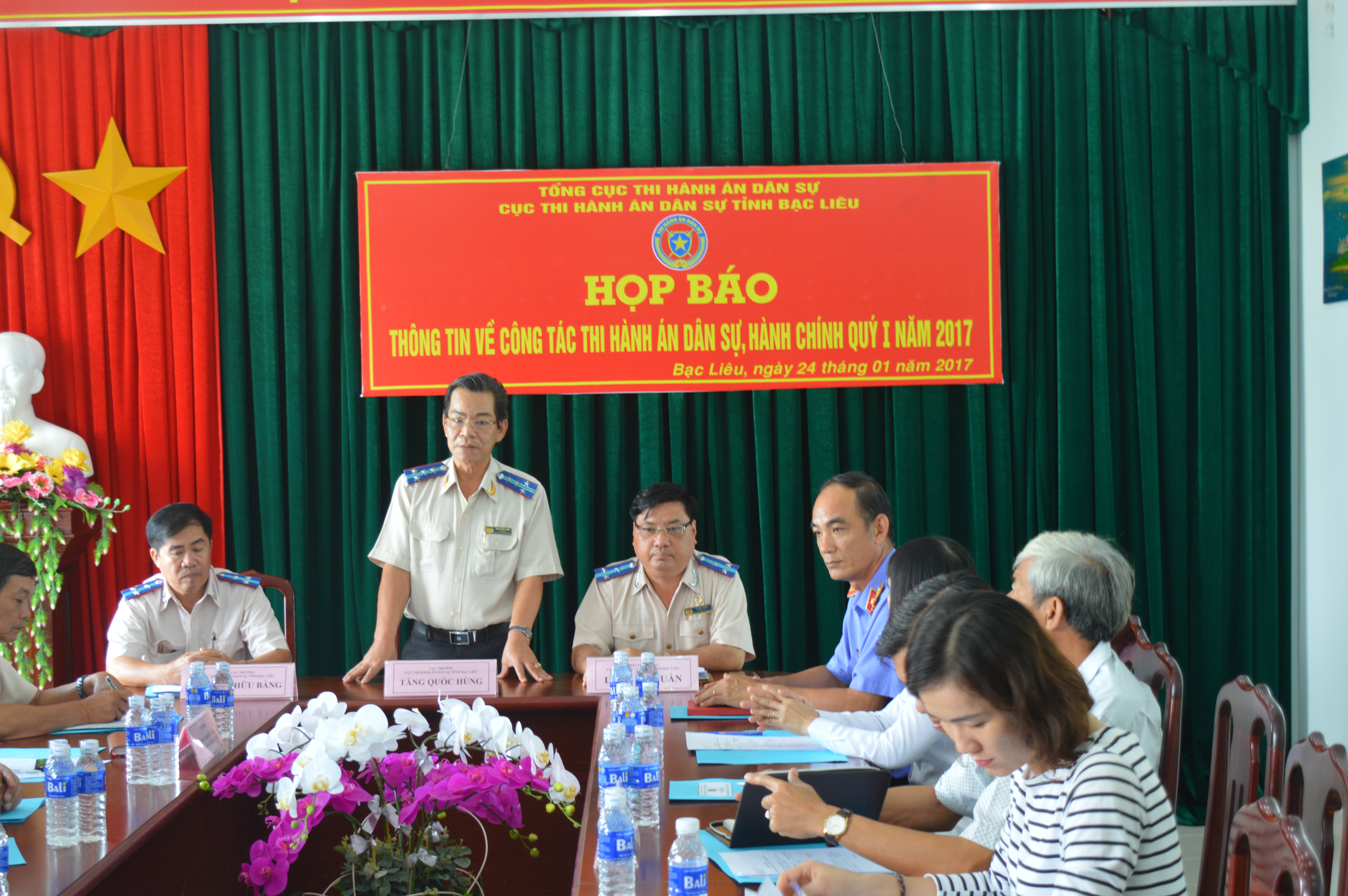 Cục Thi hành án dân sự tỉnh Bạc Liêu tổ chức họp báo công tác thi hành án dân sự, hành chính Quý I/2017