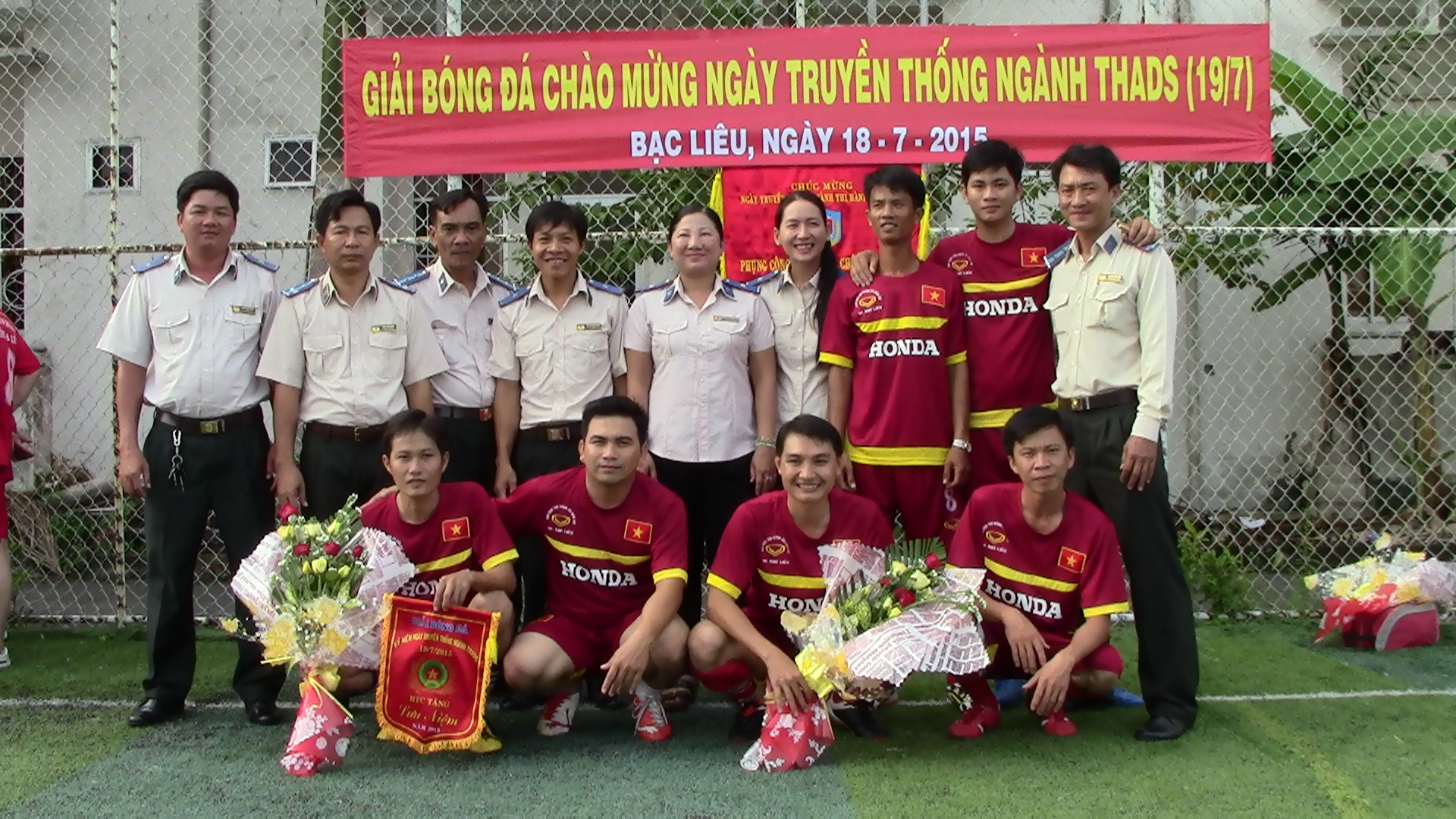 Chi cục Thi hành án dân sự thành phố Bạc Liêu tổ chức Hội thao chào mừng ngày 