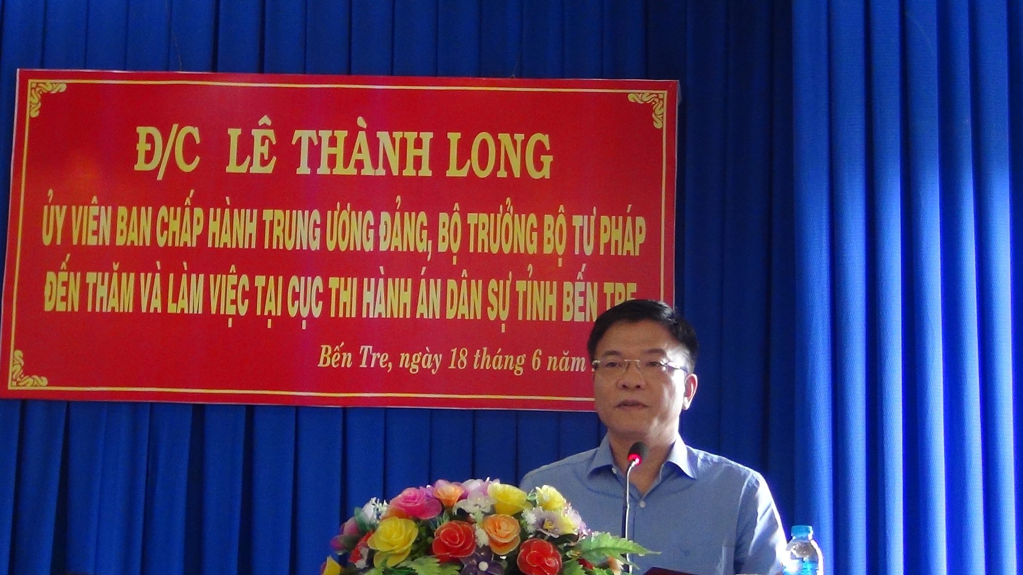 Đồng chí Lê Thành Long, Ủy viên Ban chấp hành Trung ương Đảng, Bộ trưởng Bộ Tư pháp đến thăm và làm việc tại Cục Thi hành án dân sự tỉnh