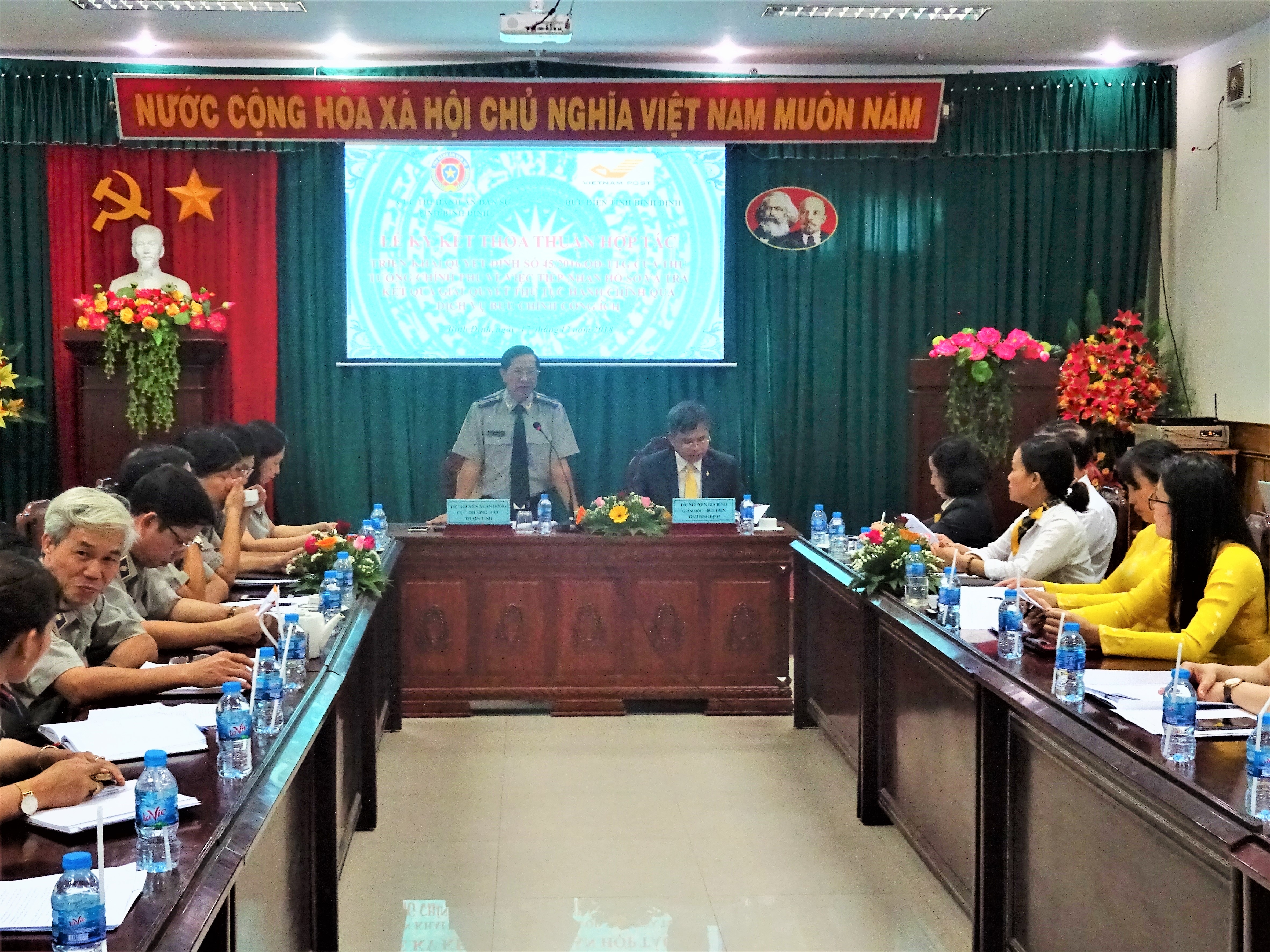 Cục Thi hành án dân sự - Bưu điện tỉnh Bình Định: Ký kết thỏa thuận hợp tác cung cấp dịch vụ tiếp nhận hồ sơ và trả kết quả giải quyết thủ tục hành chính qua dịch vụ bưu chính công ích