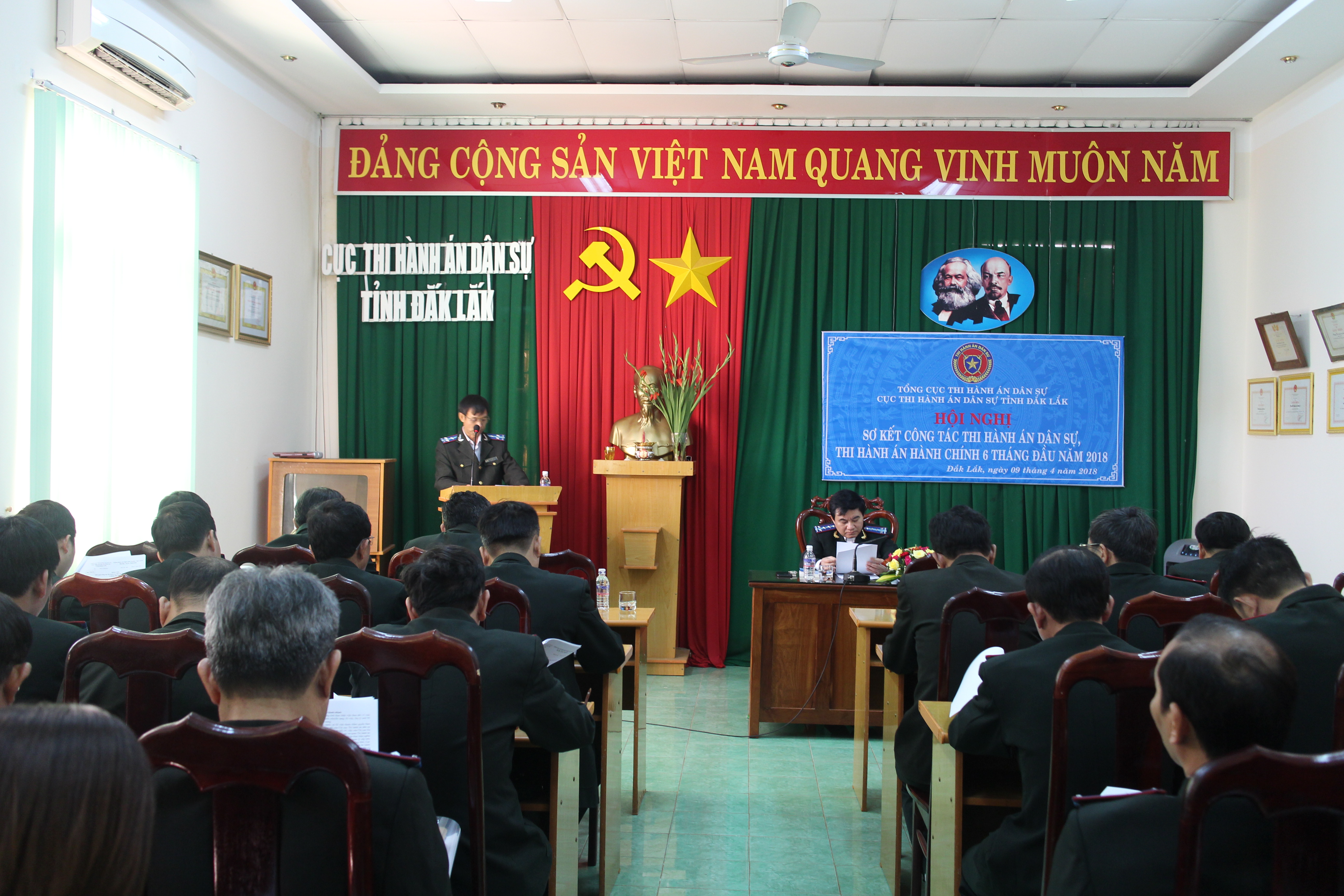 Cục Thi hành án dân sự tỉnh Đắk Lắk tổ chức Hội nghị Sơ kết công tác thi hành án dân sự, thi hành án hành chính 06 tháng đầu năm 2018