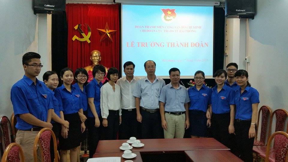 Ngày 17/9/2015, Chi đoàn Thanh niên cơ quan Cục Thi hành án dân sự thành phố Hải Phòng đã long trọng tổ chức Lễ trưởng thành đoàn cho một số Đoàn viên Chi đoàn.