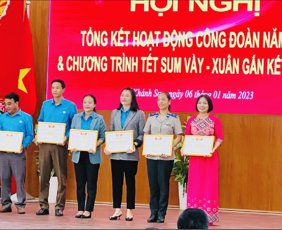 Công đoàn cơ sở Chi cục Thi hành án dân sự huyện Khánh Sơn đạt thành tích xuất sắc trong phong trào thi đua năm 2022