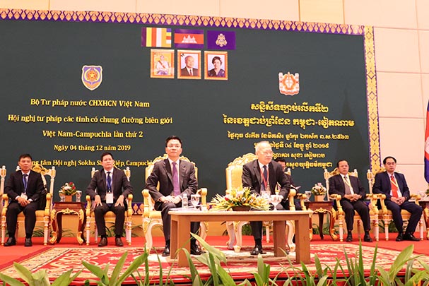 Khai mạc Hội nghị Tư pháp các tỉnh có chung đường biên giới Việt Nam- Campuchia lần thứ 2