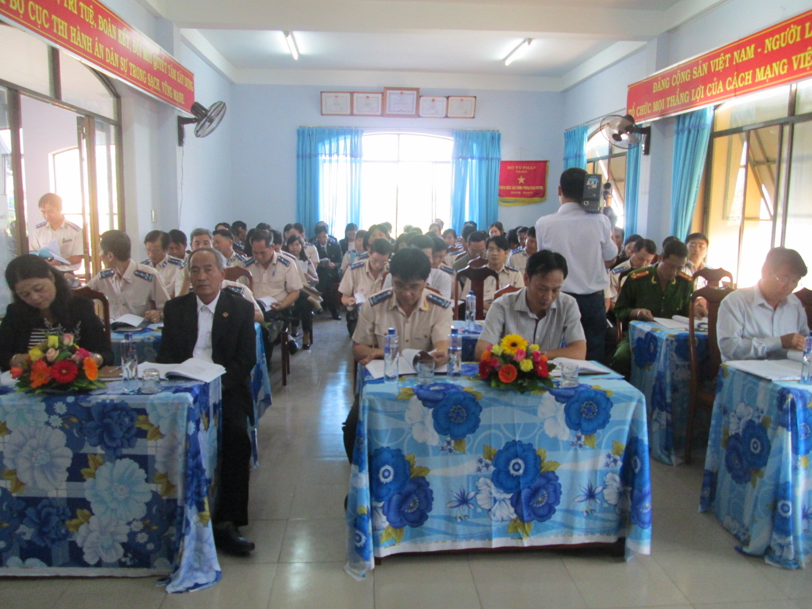 Cục Thi hành án dân sự tỉnh Kon Tum tổ chức Hội nghị triển khai công tác thi hành án dân sự năm 2016 và tập huấn nghiệp vụ thi hành án dân sự