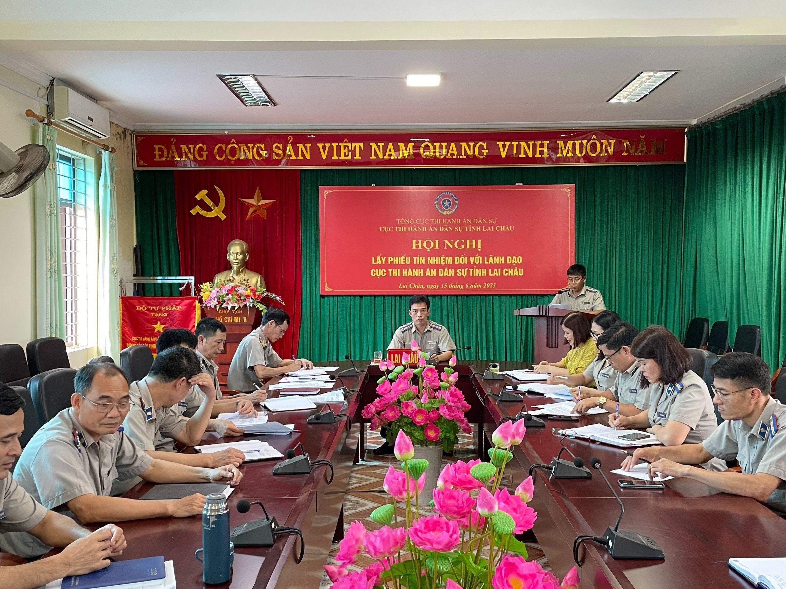Cục Thi hành án dân sự tỉnh Lai Châu tổ chức Hội nghị  lấy phiếu tín nhiệm đối với Lãnh đạo Cục THADS tỉnh Lai Châu