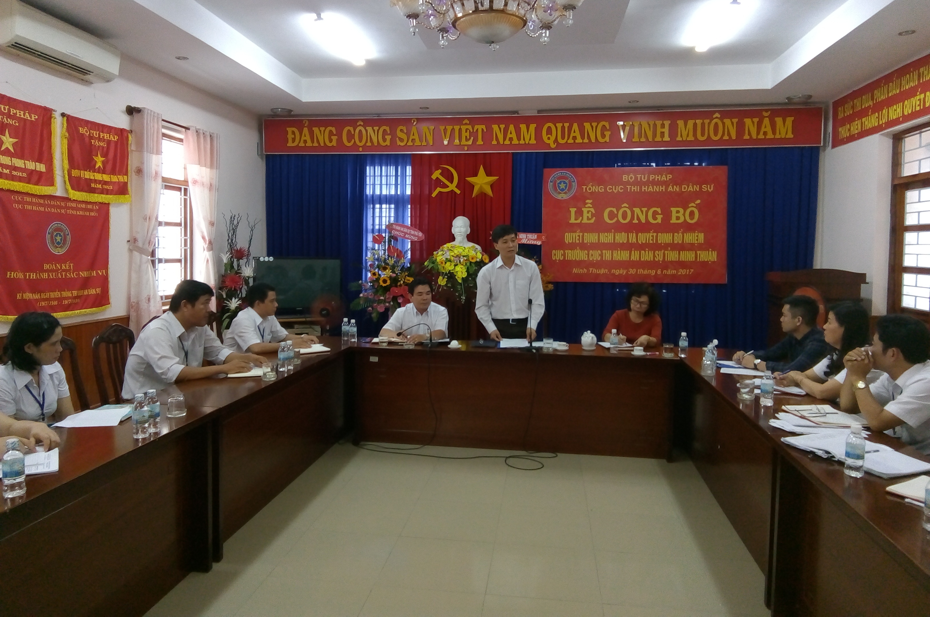 Thứ trưởng Nguyễn Khánh Ngọc thăm và làm việc với Cục Thi hành án dân sự tỉnh Ninh Thuận