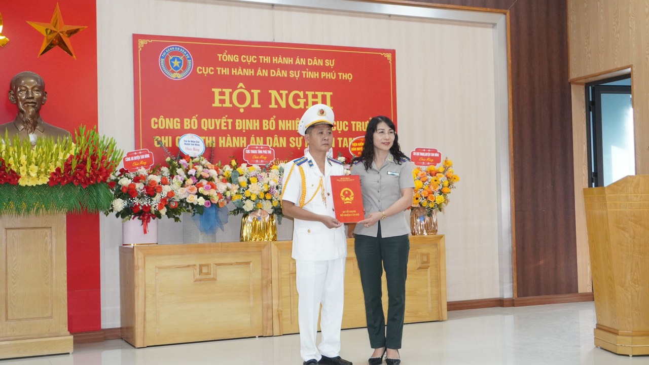 Cục Thi hành án dân sự tỉnh Phú Thọ tổ chức các hội nghị công bố quyết định về công tác tổ chức cán bộ