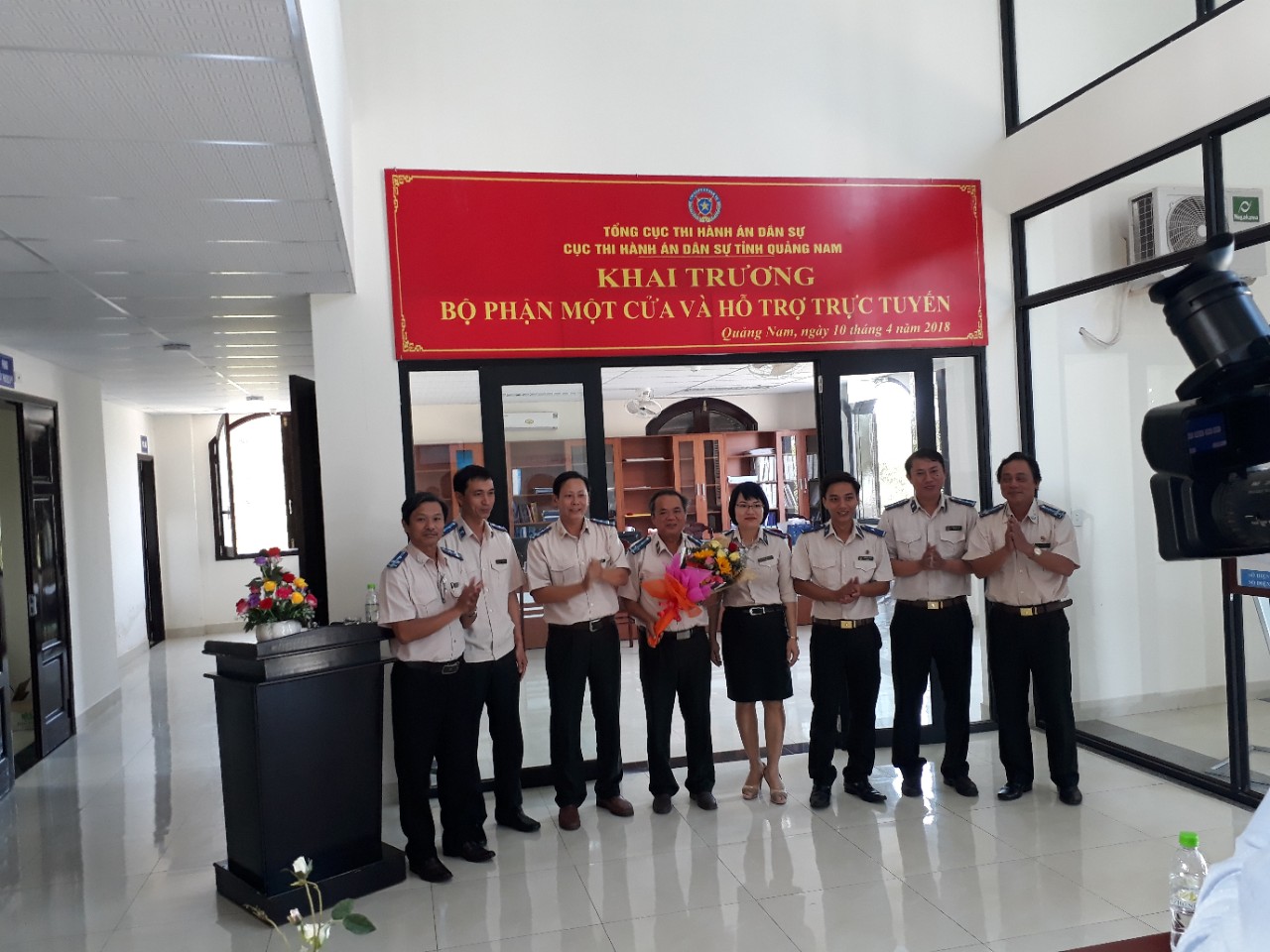 Cục Thi hành án dân sự tỉnh Quảng Nam khai trương Bộ phận một cửa, hỗ trợ trực tuyến và Hội nghị sơ két công tác thi hành án dân sự, thi hành án hành chính 6 tháng đầu năm 2018