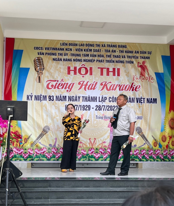 Chi cục Thi hành án dân sự (THADS) thị xã Trảng Bàng tham gia Hội thi tiếng hát Karaoke kỷ niệm 93 Năm Ngày thành lập Công đoàn Việt Nam (28/7/1929-28/7/2022)