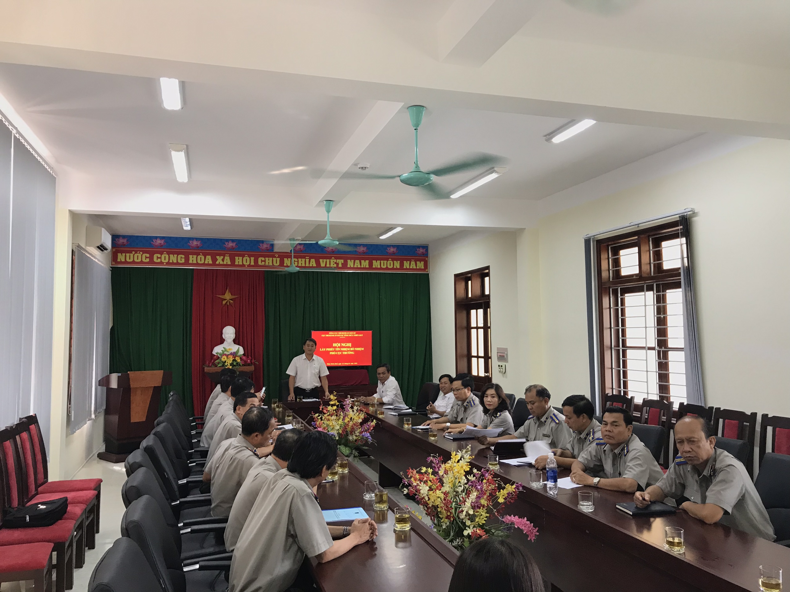 Cục Thi hành án dân sự tỉnh Thừa Thiên Huế tổ chức Hội nghị lấy phiếu tín nhiệm bổ nhiệm Phó Cục trưởng.