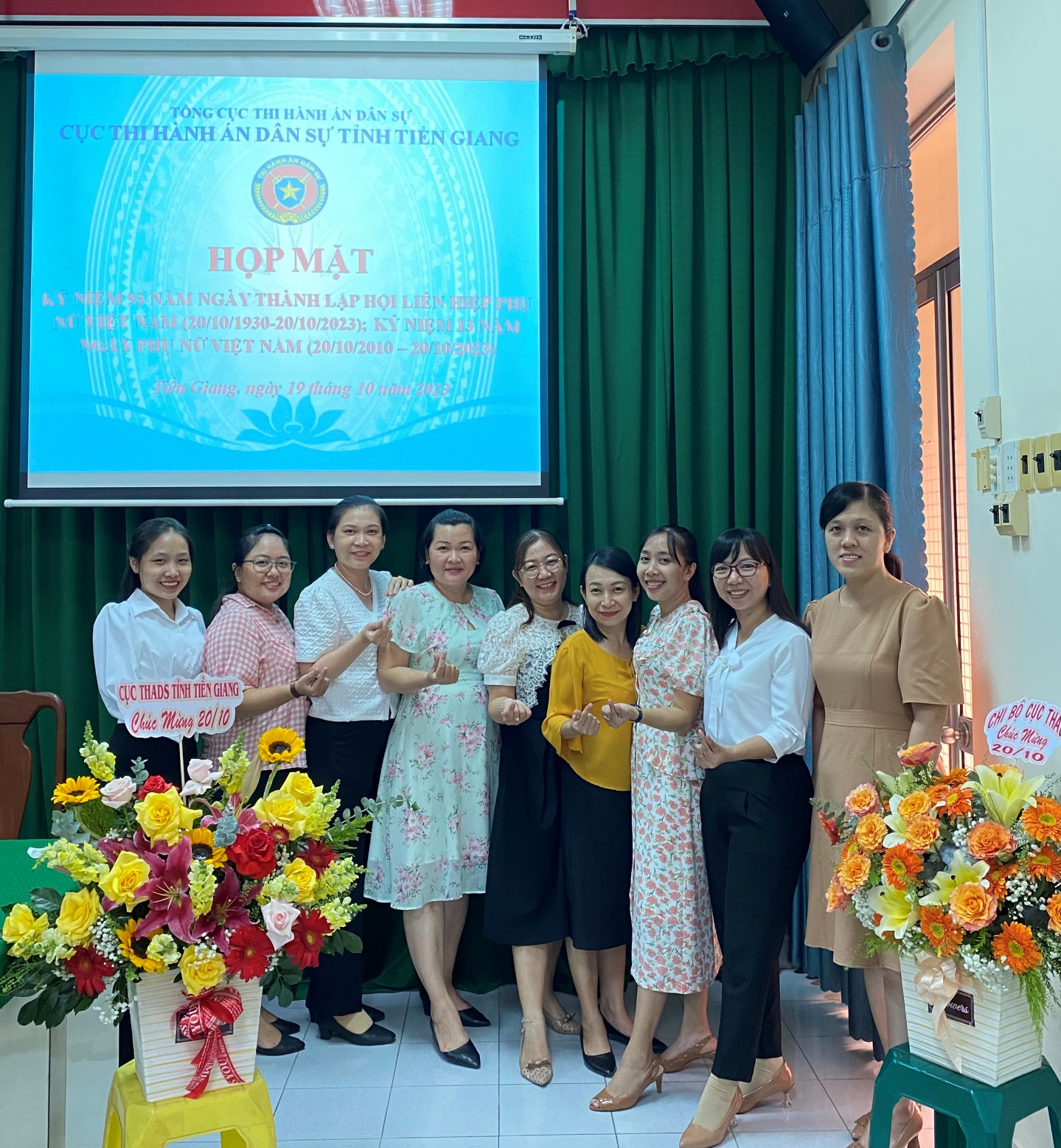Họp mặt kỷ niệm 93 năm ngày thành lập Hội liên hiệp Phụ nữ Việt Nam, kỷ niệm 13 năm Ngày Phụ nữ Việt Nam