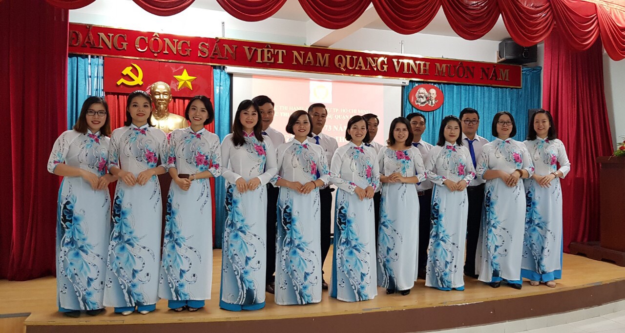 Chi cục Thi hành án dân sự quận Bình Thạnh đã tổ chức buổi họp mặt toàn thể cán bộ công chức đơn vị kỷ niệm 73 năm ngày truyền thống ngành Thi hành án dân sự