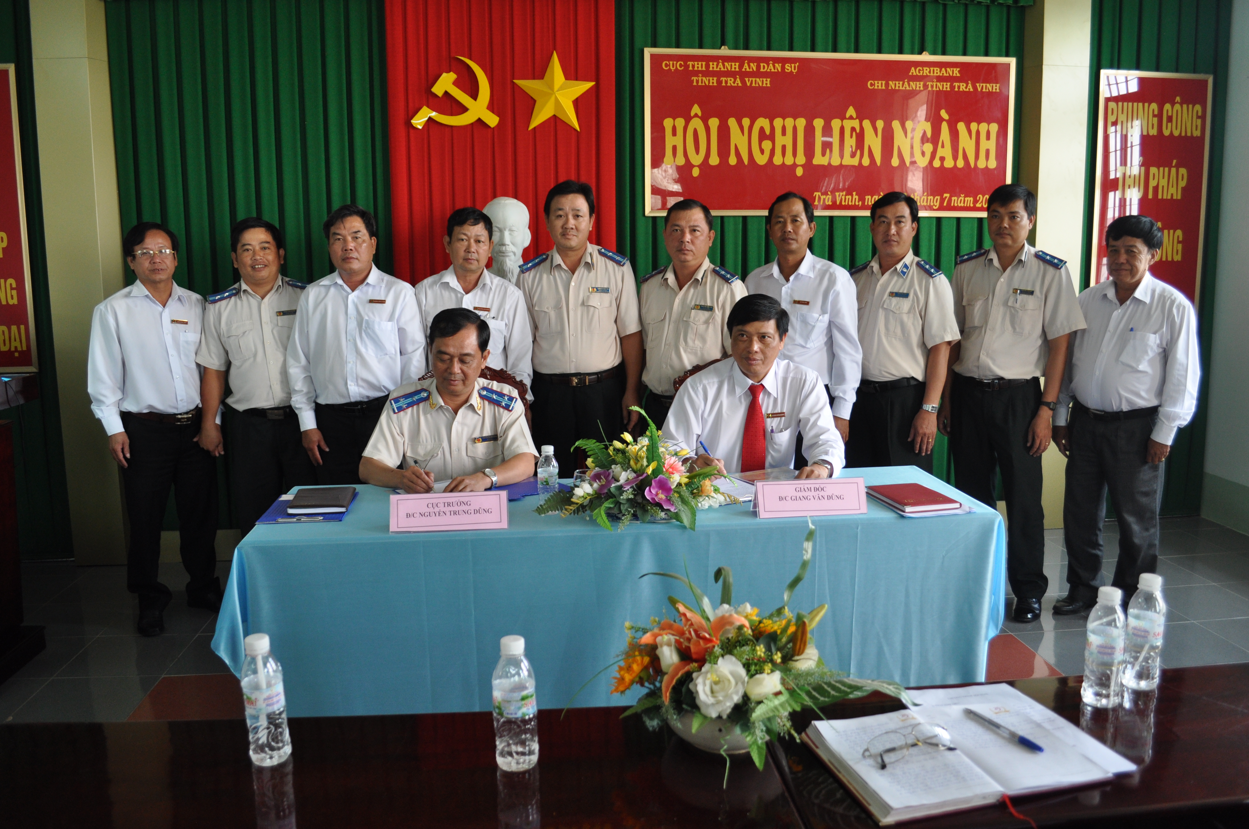Cục Thi hành án dân sự tỉnh Trà Vinh phối hợp với Agribank chi nhánh tỉnh Trà Vinh tổ chức hội nghị liên ngành.