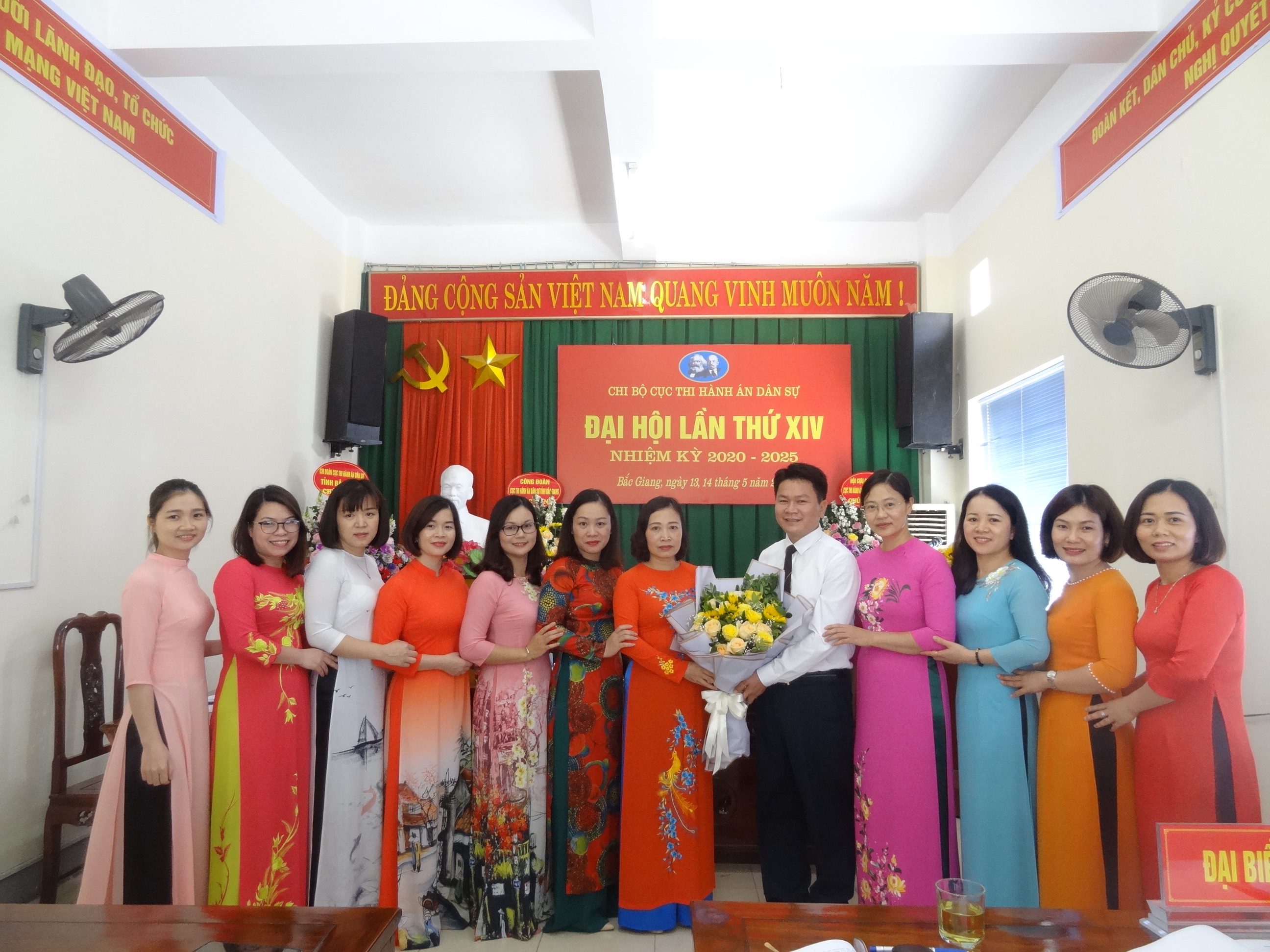 Các cơ quan THADS tỉnh Bắc Giang tổ chức thành công Đại hội Chi bộ nhiệm kỳ 2020 - 2025