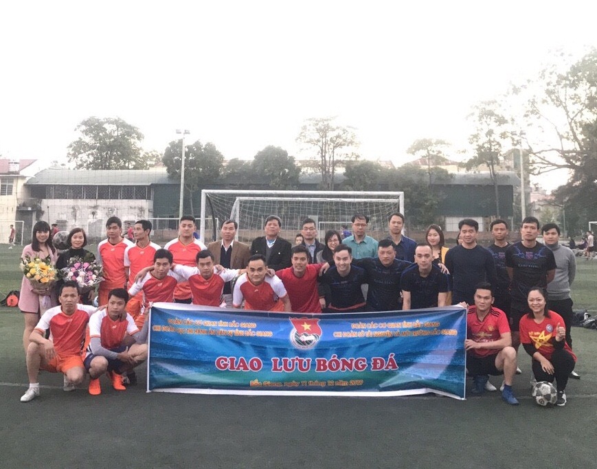 Cục Thi hành án dân sự tỉnh Bắc Giang giao hữu bóng đá với  Sở Tài nguyên và Môi trường Bắc Giang