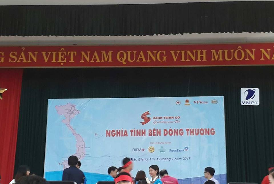 Công đoàn Cục Thi hành án dân sự tỉnh Bắc Giang hưởng ứng chương trình “Hành trình đỏ”