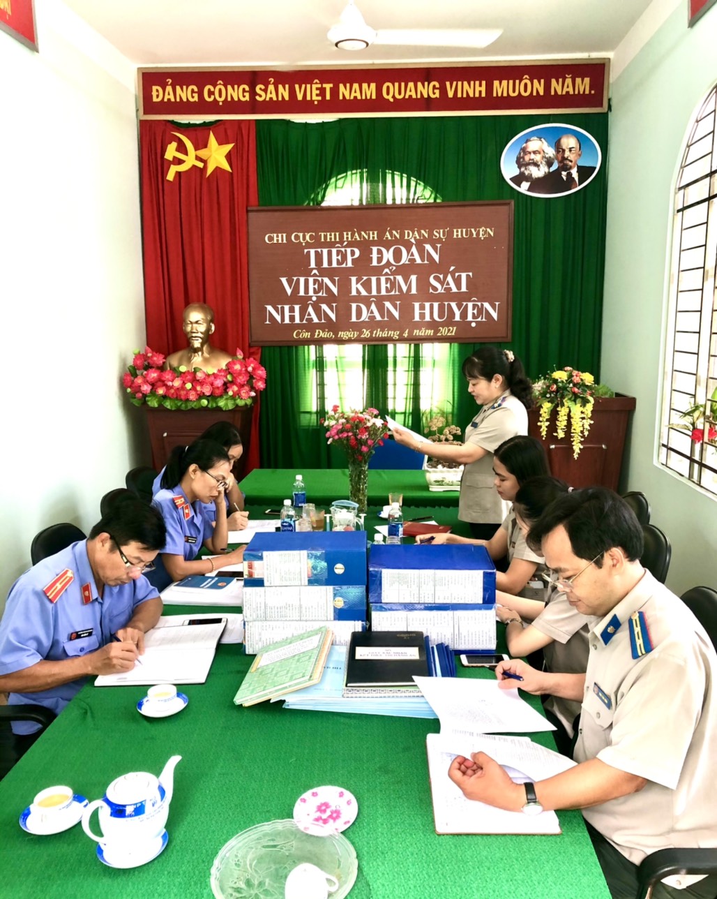 Kiểm sát trực tiếp hoạt động thi hành án dân sự tại Chi cục THADS huyện Côn Đảo