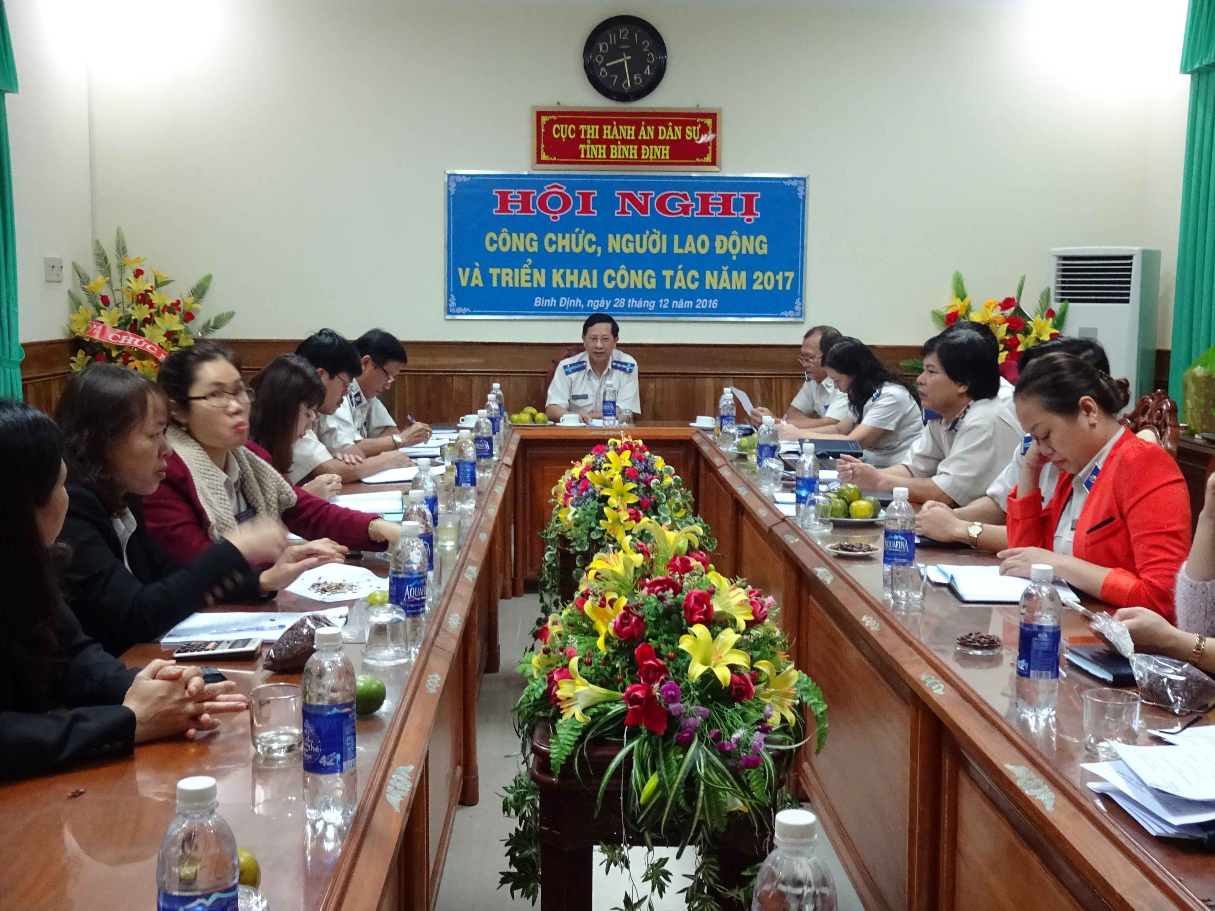 Văn phòng Cục Thi hành án dân sự tỉnh Bình Định tổ chức Hội nghị công chức, người lao động năm 2017.