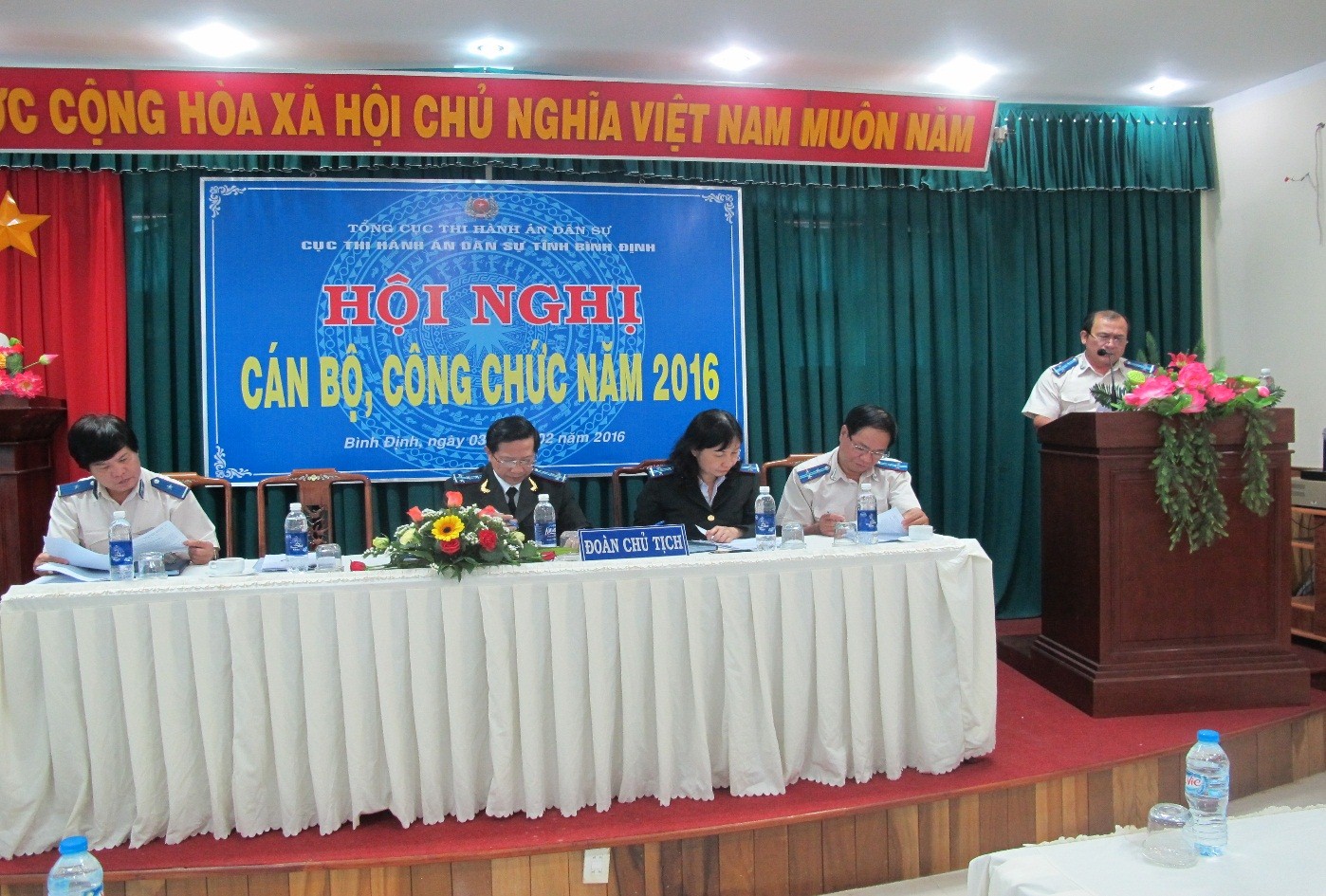 Cục Thi hành án dân sự tỉnh Bình Định tổ chức Hội nghị công chức, người lao động năm 2016.