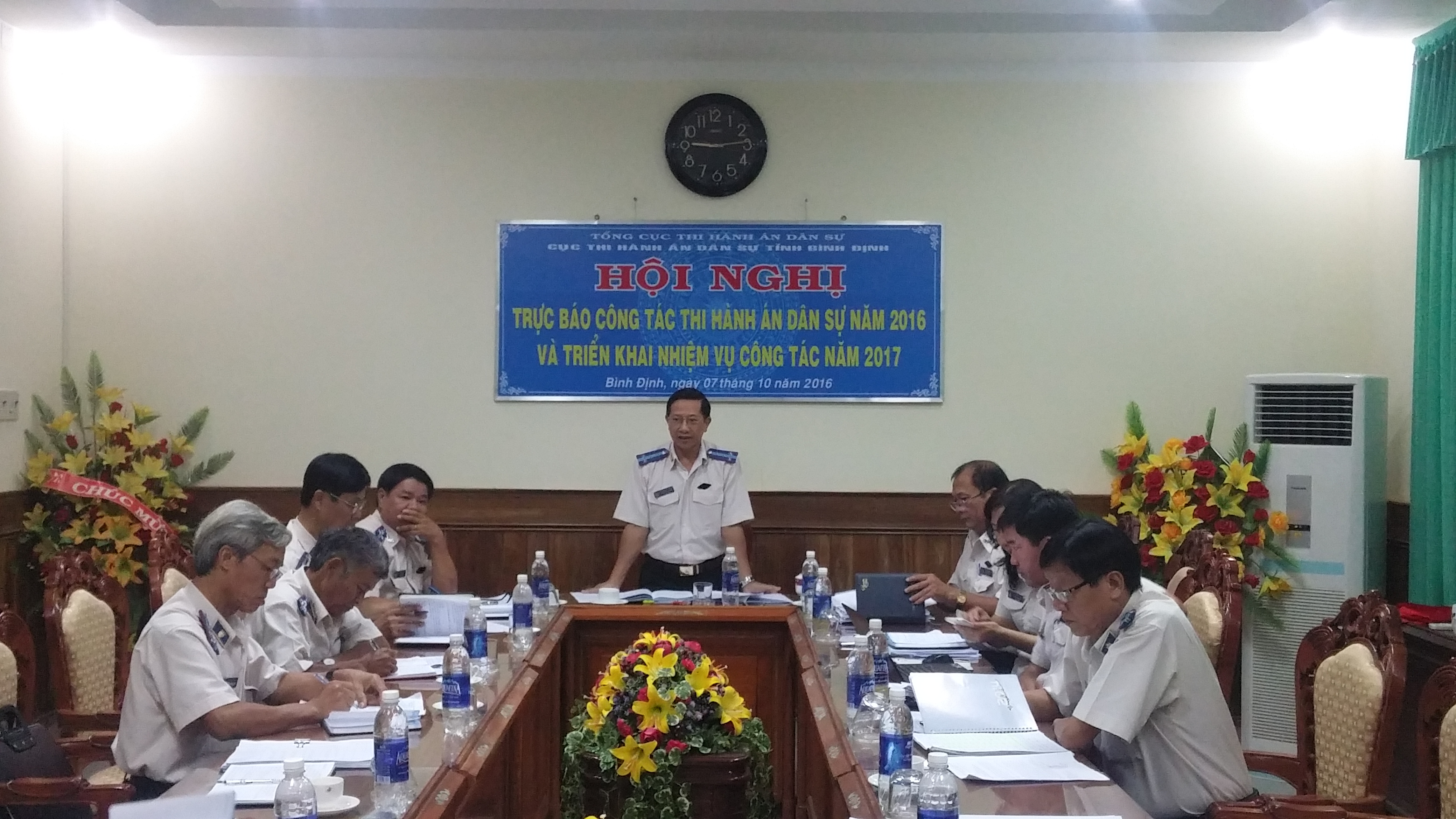 Cục Thi hành án dân sự tỉnh Bình Định tổ chức Hội nghị trực báo năm 2016
