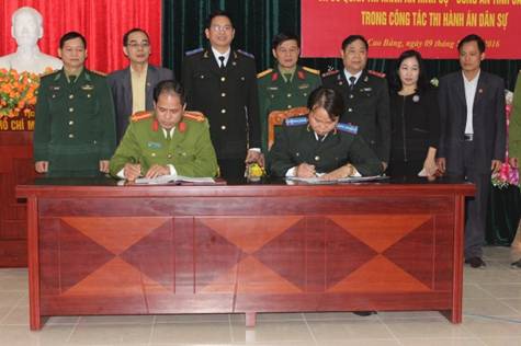 Lễ ký kết Quy chế phối hợp giữa Cục Thi hành án dân sự và Cơ quan Thi hành án hình sự - Công an tỉnh Cao Bằng