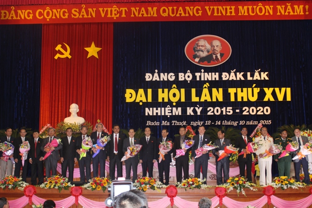 Ra mắt Ban Chấp hành Đảng bộ tỉnh Đắk Lắk lần thứ XVI, nhiệm kỳ 2015-2020