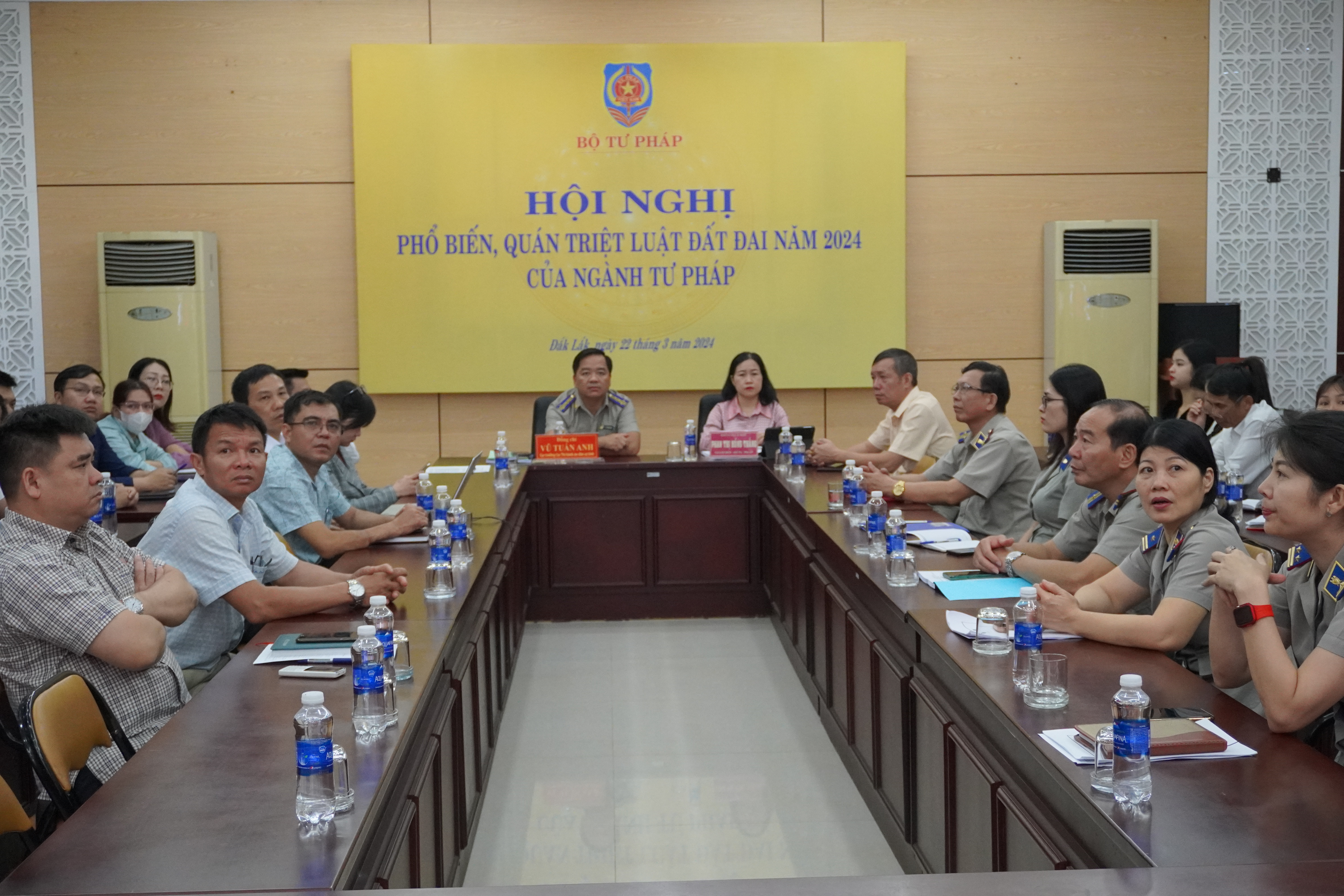 Cục Thi hành án dân sự tỉnh Đắk Lắk tham dự Hội nghị phổ biến, quán triệt, triển khai thực hiện Luật Đất đai năm 2024