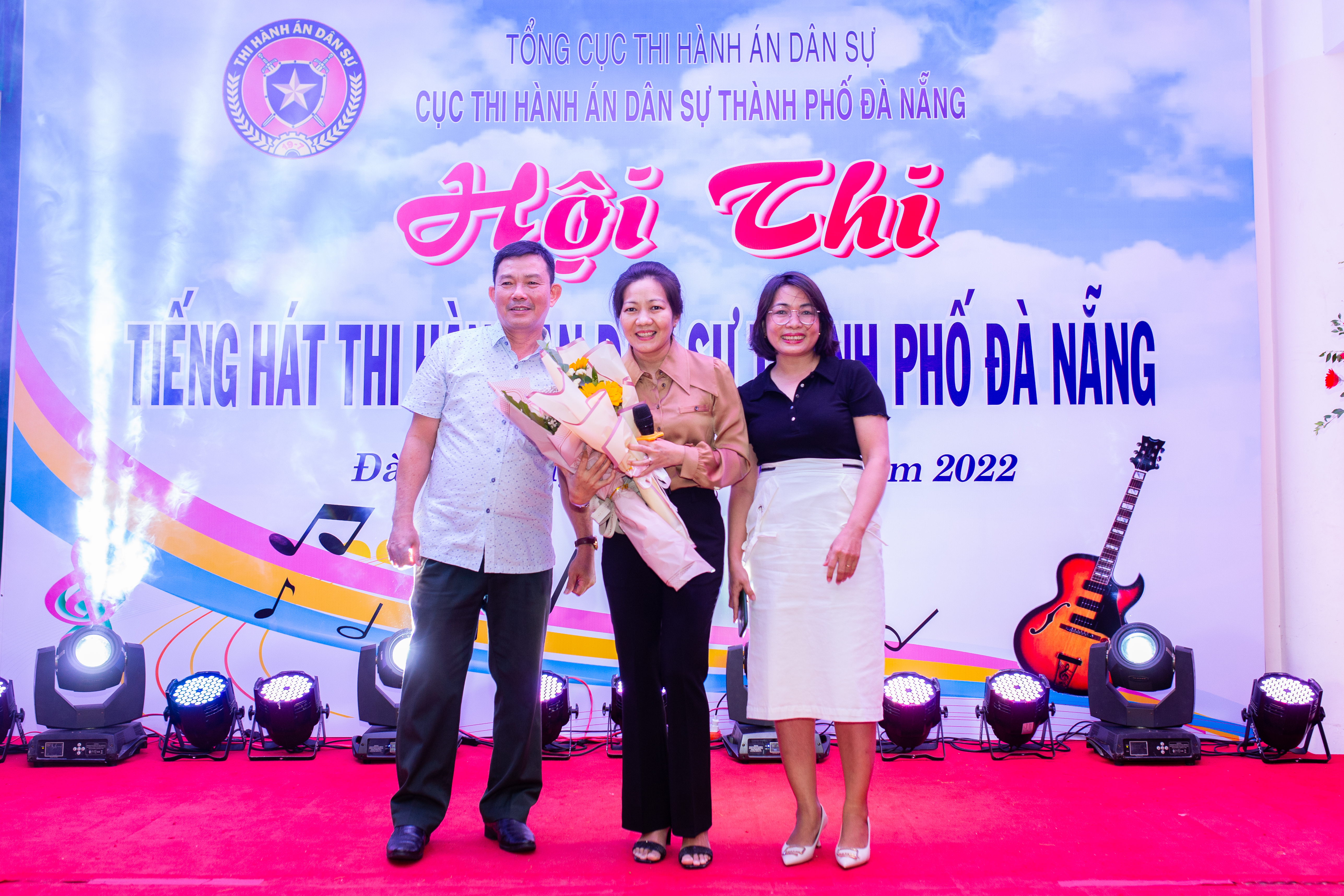 Hội Thi tiếng hát thi hành án dân sự thành phố Đà Nẵng 7