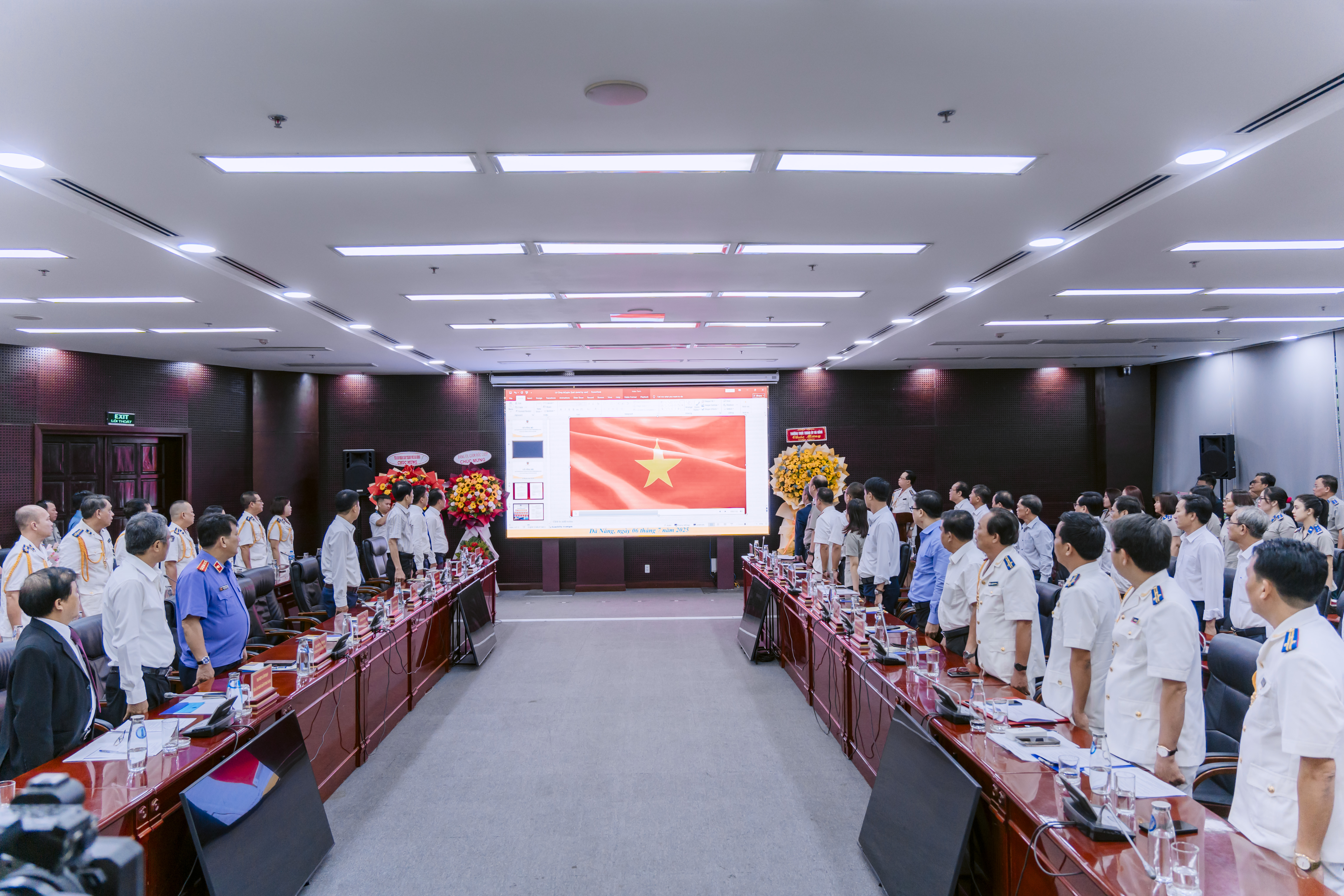 Lễ công bố Quyết định thành lập Thi hành án dân sự thành phố Đà Nẵng và các Quyết định về công tác tổ chức cán bộ