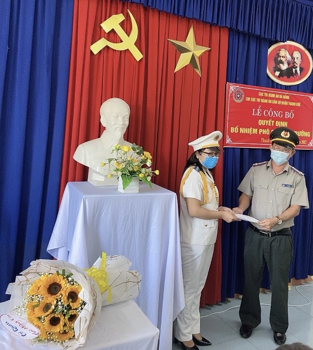 Lễ công bố và trao Quyết định bổ nhiệm Phó Chi cục trưởng Chi cục Thi hành án dân sự quận Thanh Khê, thành phố Đà Nẵng