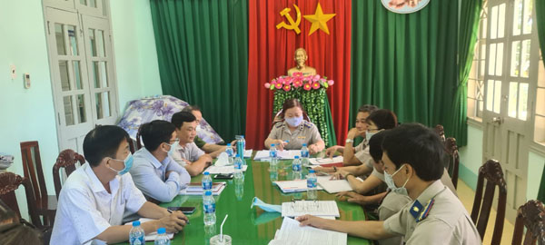 Chi bộ Chi cục Thi hành án dân sự huyện Tân Hồng tổ chức hội nghị kiểm điểm, đánh giá, xếp loại năm 2021