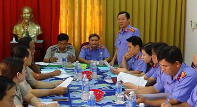 Viện kiểm sát nhân dân tỉnh kiểm sát hoạt động thi hành án dân sự tại Chi cục Thi hành án dân sự huyện Lai Vung