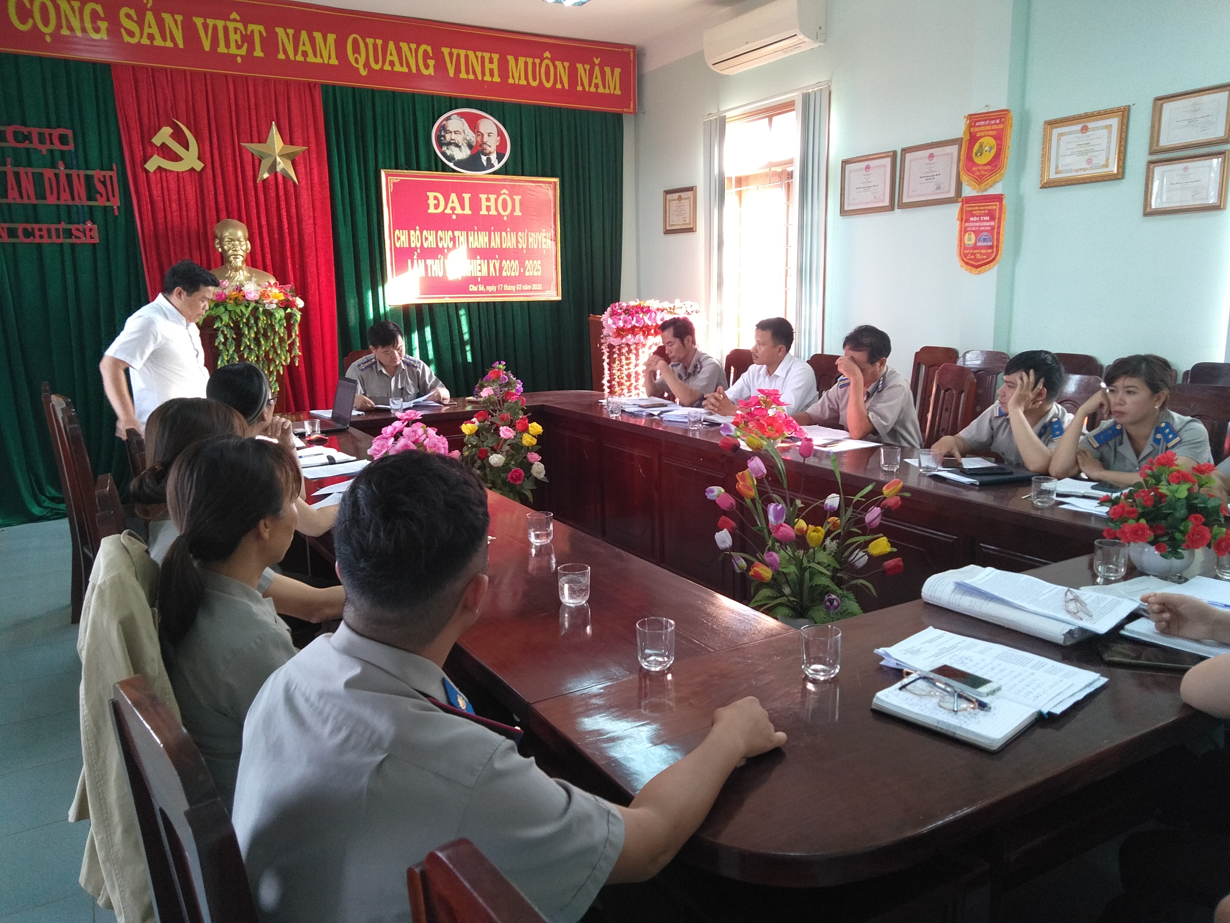 Lãnh đạo Cục làm việc với Chi cục thads huyện Chư sê