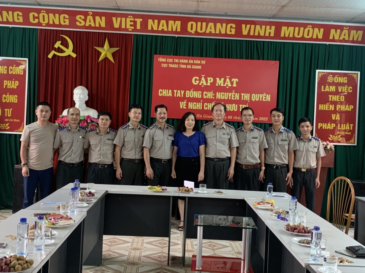 Tổ chức gặp mặt chia tay đồng chí Nguyễn Thị Quyên về nghỉ chế độ hưu trí