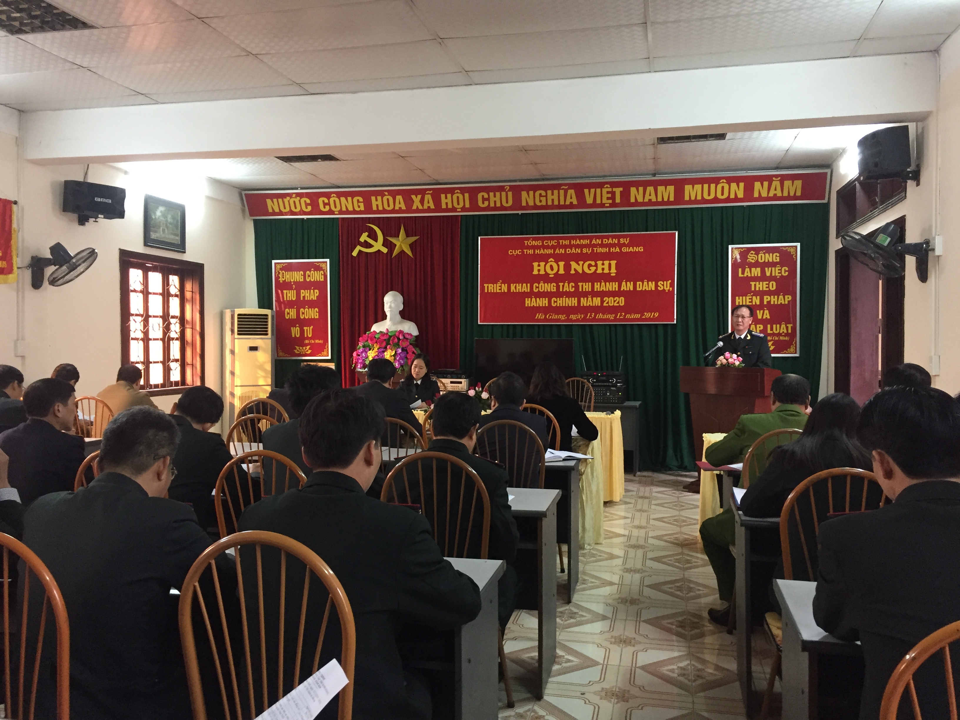 Cục THADS tỉnh Hà Giang tổng kết công tác thi hành án dân sự, hành chính năm 2019, triển khai nhiệm vụ năm 2020