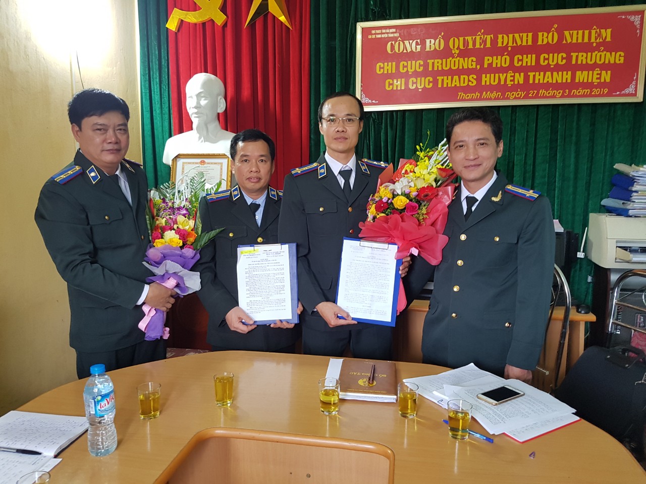 Tổ chức công bố Quyết định điều động, bổ nhiệm công chức giữ chức vụ lãnh đạo tại Chi cục Thi hành án dân sự huyện Thanh Miện.