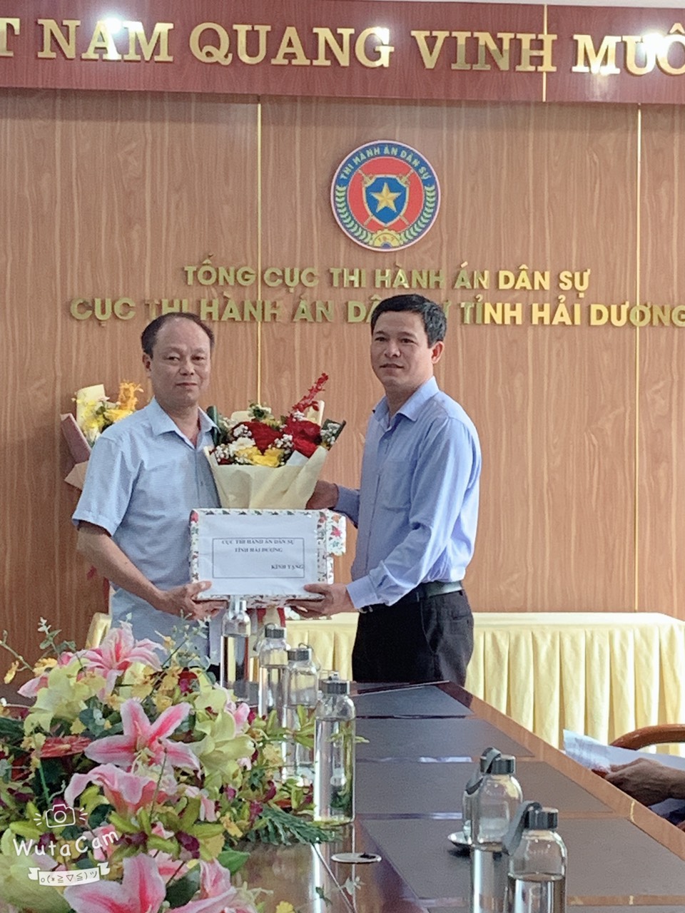 Cục Thi hành án dân sự tỉnh Hải Dương tổ chức gặp mặt, chia tay công chức nghỉ hưu theo chế độ