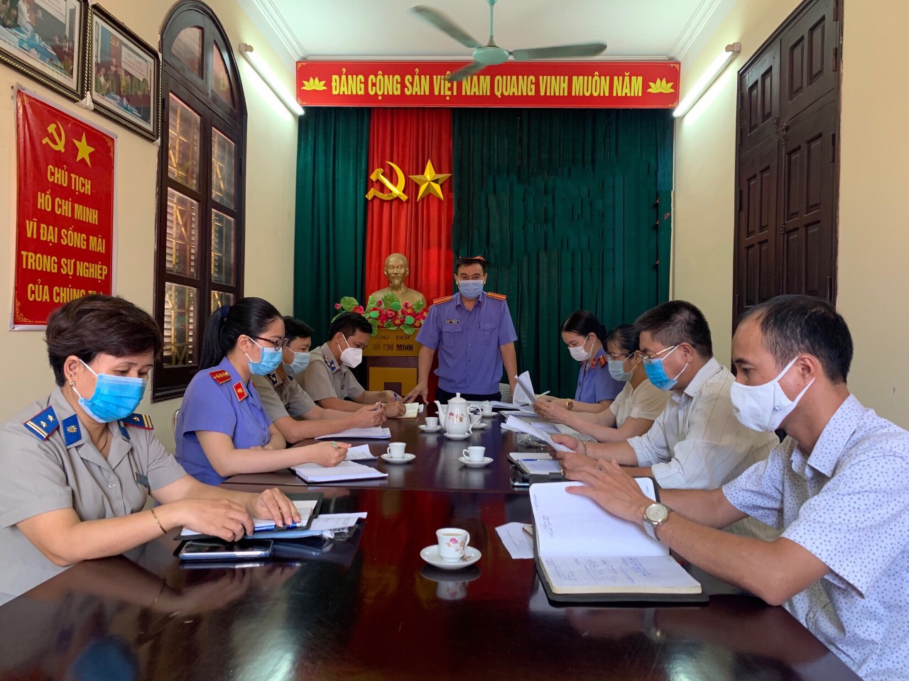 Viện kiểm sát nhân dân huyện Gia Lộc công bố Quyết định trực tiếp kiểm sát.
