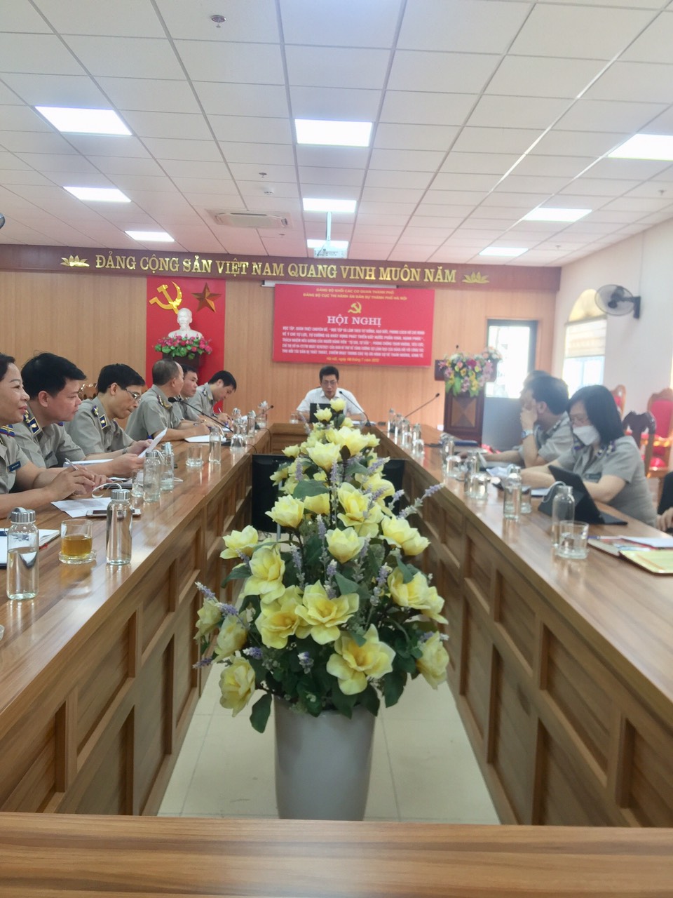 Đảng ủy Cục Thi hành án dân sự thành phố Hà Nội quán triệt Chuyên đề toàn khóa