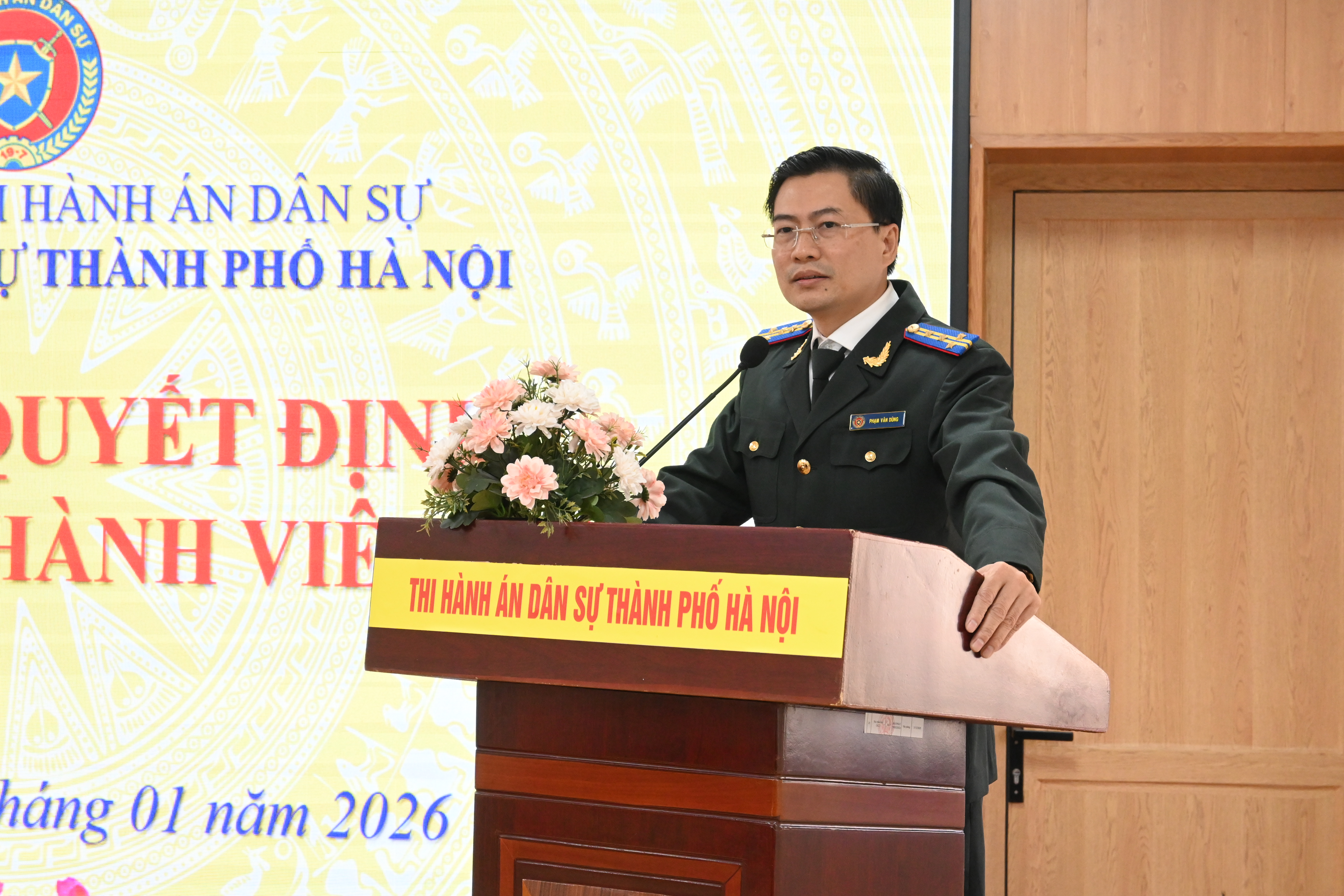 THI HÀNH ÁN DÂN SỰ THÀNH PHỐ HÀ NỘI CÔNG BỐ VÀ  TRAO QUYẾT ĐỊNH BỔ NHIỆM CHẤP HÀNH VIÊN SƠ CẤP NĂM 2026