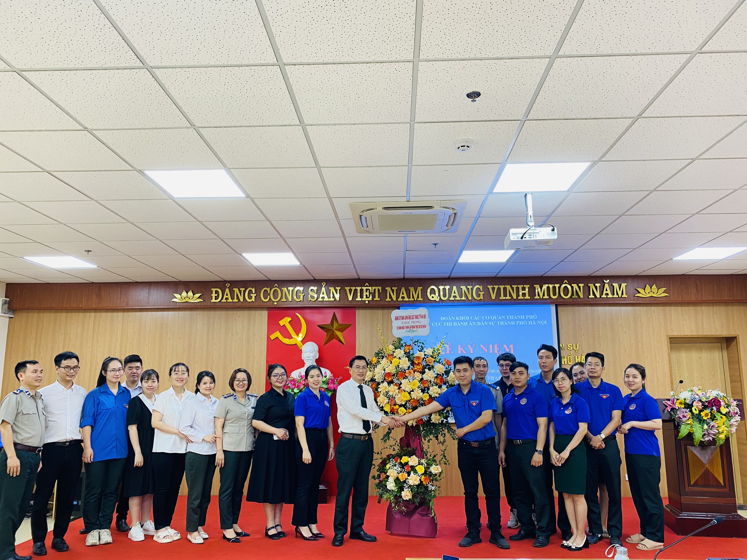 Các hoạt động Tháng Thanh niên 2023 của Chi đoàn Thanh niên Cục Thi hành án dân sự thành phố Hà Nội với điểm nhấn Tọa đàm “Đảng với Thanh niên – Thanh niên với Đảng”