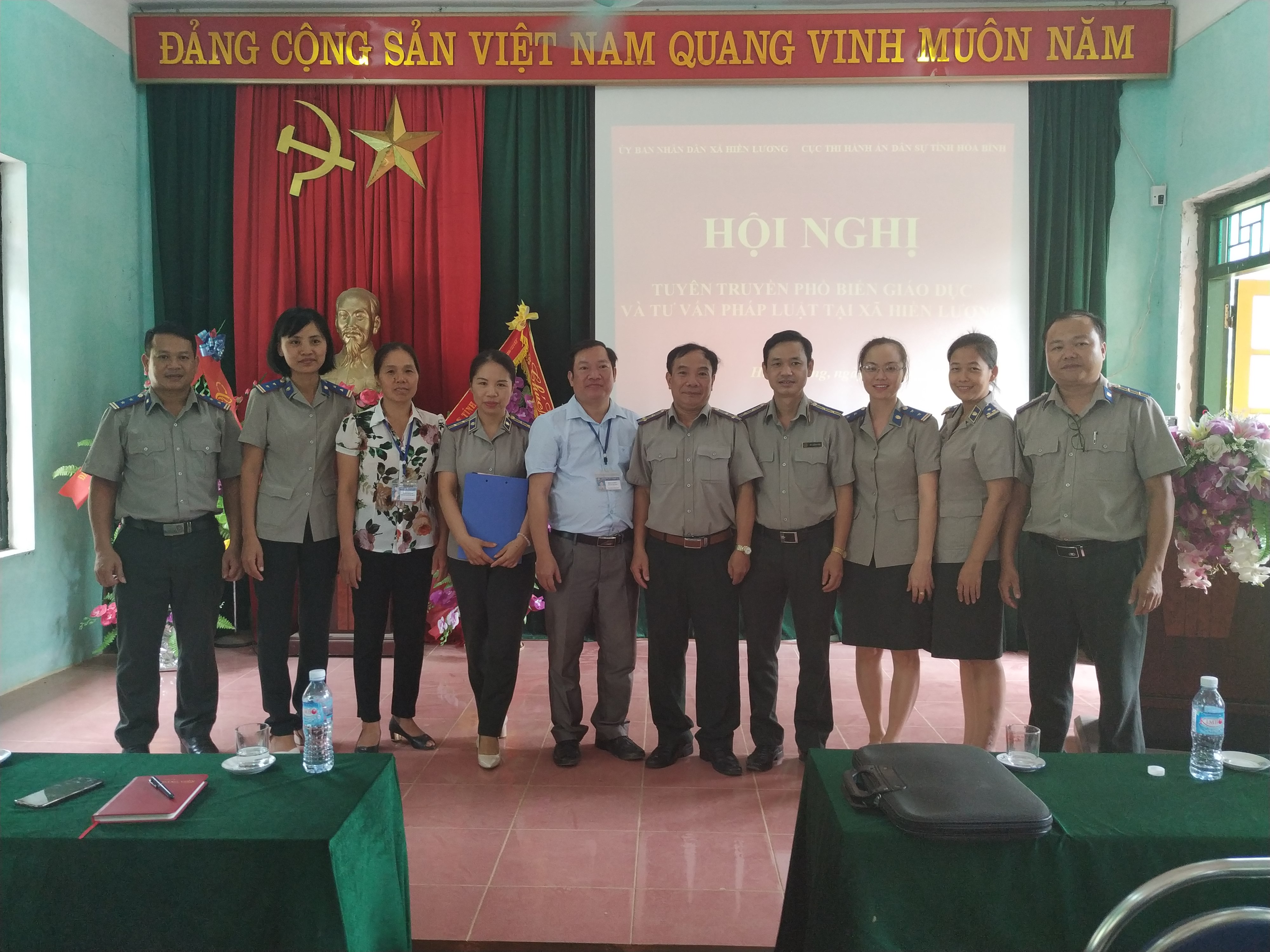Cục Thi hành án dân sự tỉnh Hòa Bình tuyên truyền, phổ biến giáo dục và Tư vấn pháp luật năm 2019 tại xã Hiền Lương, Huyện Đà Bắc, Tỉnh Hòa Bình .