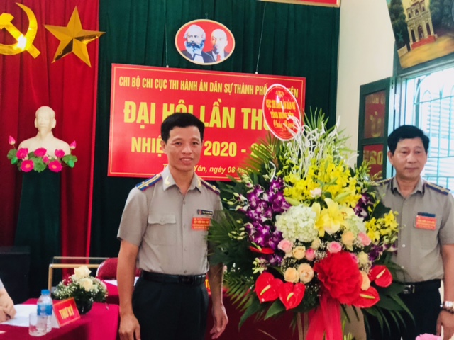 Chi bộ Chi cục Thi hành án dân sự thành phố Hưng Yên tổ chức thành công Đại hội Chi bộ lần thứ II, nhiệm kỳ 2020 - 2025