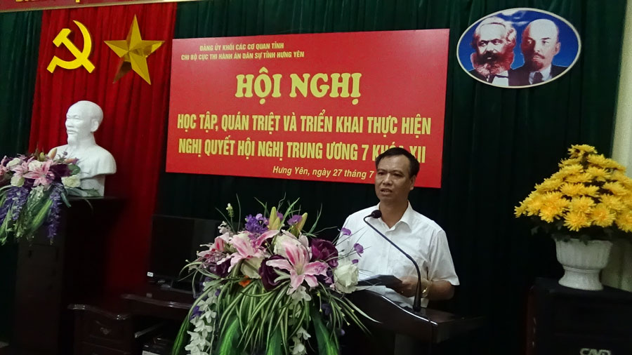 Chi bộ Cục Thi hành án dân sự (THADS) tỉnh Hưng Yên tổ chức học tập, quán triệt, triển khai thực hiện Nghị quyết Hội nghị Trung ương 7, khóa XII của Đảng