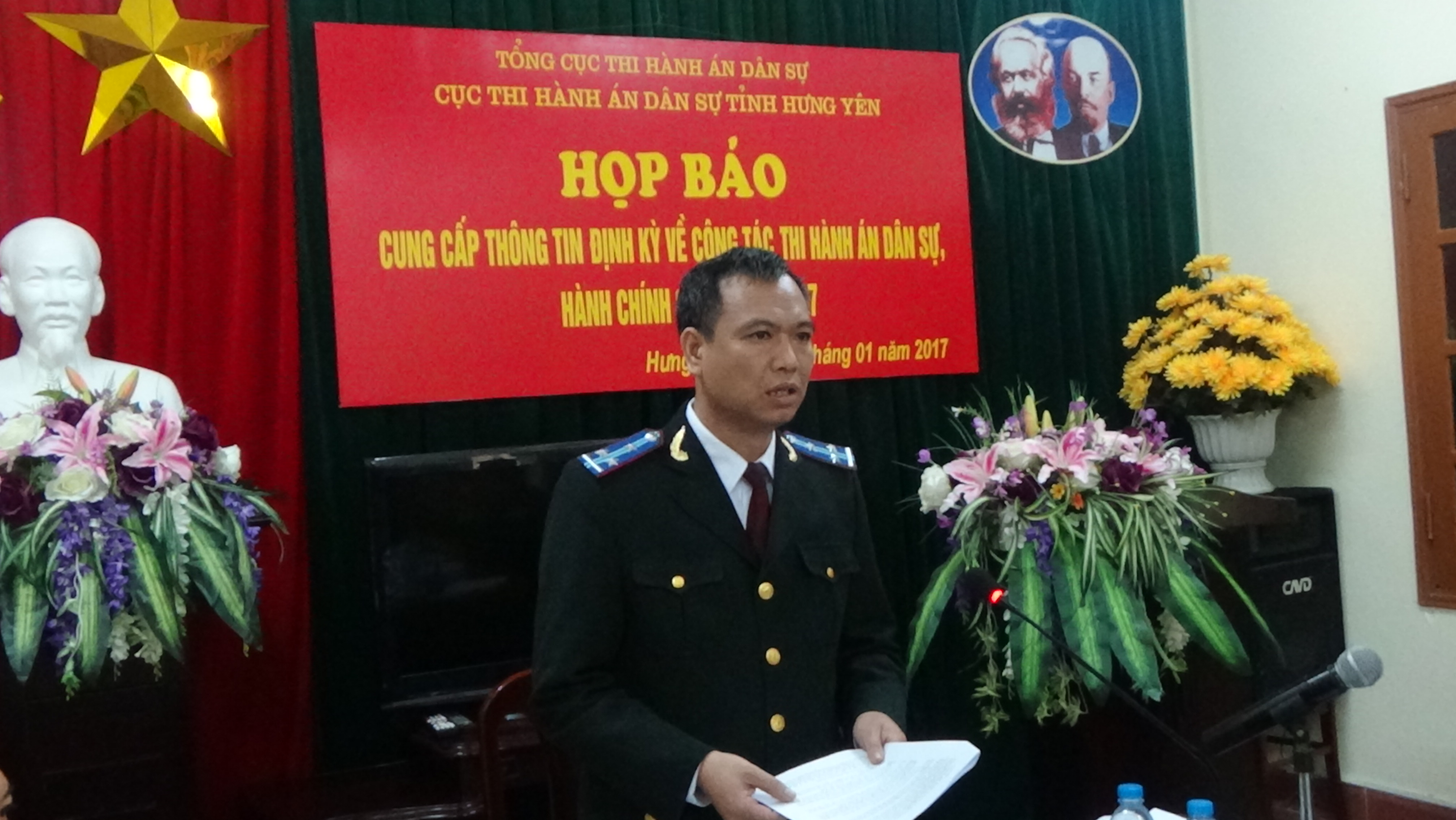 Cục Thi hành án dân sự tỉnh Hưng Yên tổ chức họp báo công tác quý I năm 2017