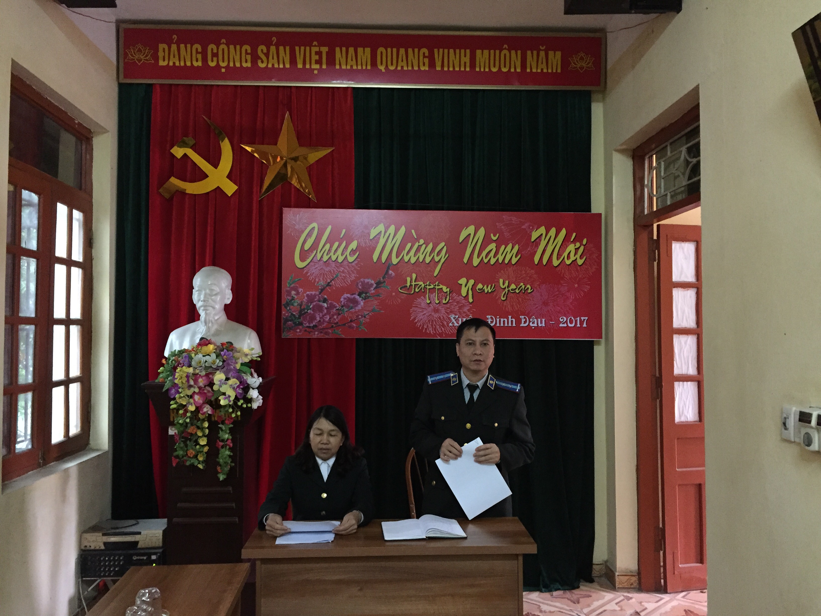 Chi cục Thi hành án dân sự huyện Kim Động tổ chức Hội nghị cán bộ công chức và người lao động