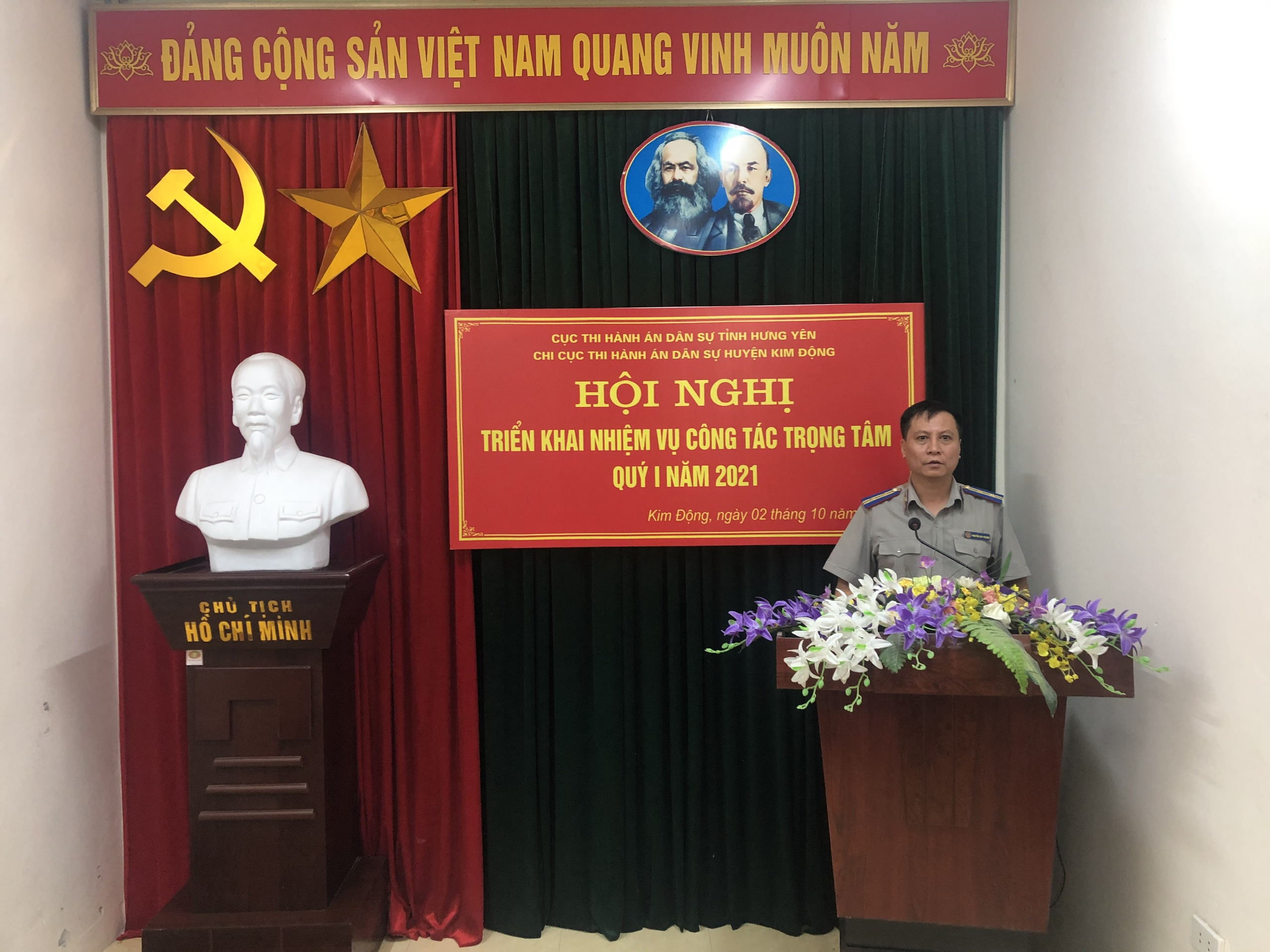 Chi cục Thi hành án dân sự huyện Kim Động đã tổ chức triển khai nhiệm vụ trọng tâm Quý I/2021