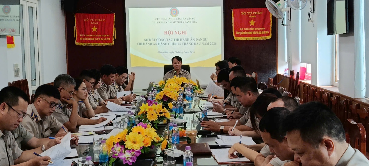 Thi hành án dân sự tỉnh Khánh Hòa tổ chức Hội nghị sơ kết công tác thi hành án dân sự, thi hành án hành chính 6 tháng đầu năm 2026